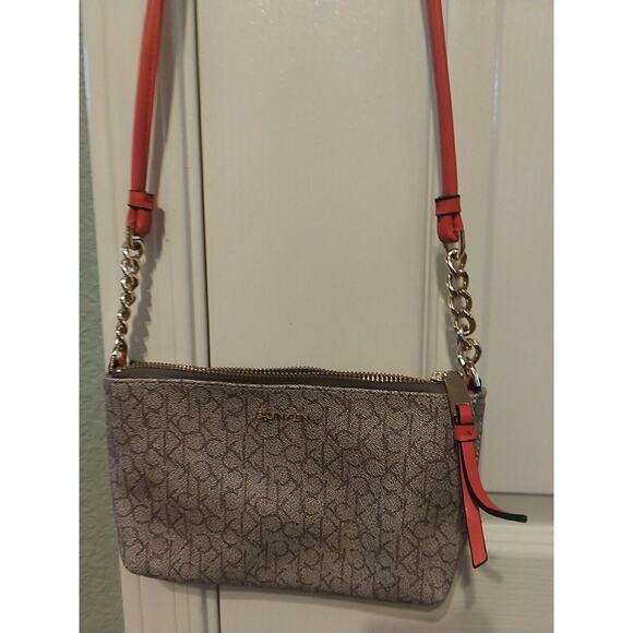 Calvin Klein Crossbody Monogram Logo Women’s Crossbody Bag Beige & Orange EUC - Picture 4 of 14